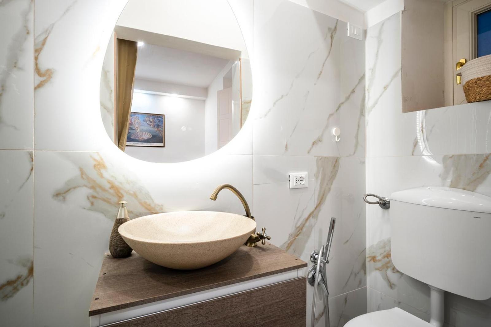 Apartment Venus Duomo Square